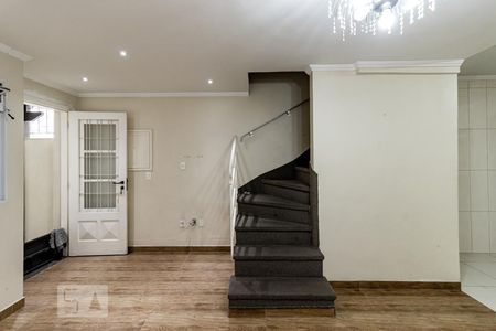 Sala de casa para alugar com 2 quartos, 127m² em Vila Olímpia, São Paulo