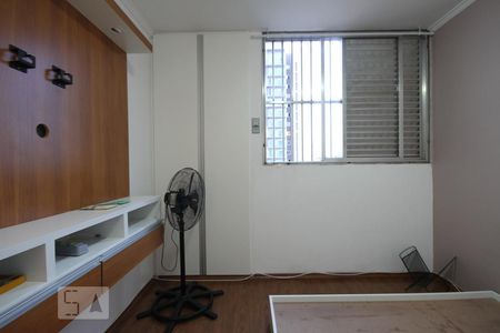 Quarto 1 de apartamento para alugar com 2 quartos, 60m² em Jardim da Glória, São Paulo