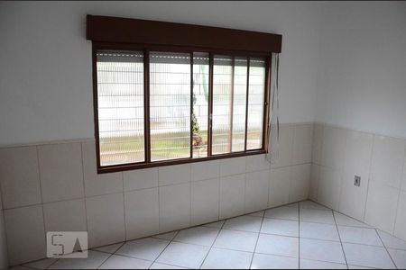 Casa à venda com 2 quartos, 100m² em Mathias Velho, Canoas