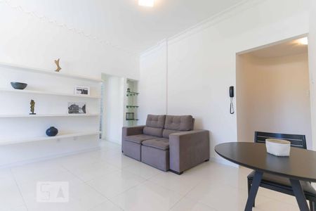 Sala - Sofá de apartamento para alugar com 1 quarto, 53m² em Glória, Rio de Janeiro