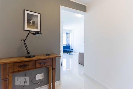 Entrada do apartamento de apartamento para alugar com 1 quarto, 53m² em Glória, Rio de Janeiro