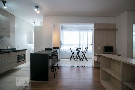 Sala de kitnet/studio para alugar com 1 quarto, 46m² em Vila Oliveira, Mogi das Cruzes