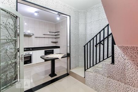 Sala de casa para alugar com 1 quarto, 95m² em Jardim Las Vegas, Guarulhos