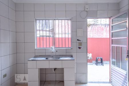 Cozinha de casa para alugar com 1 quarto, 52m² em Vila Regente Feijó, São Paulo