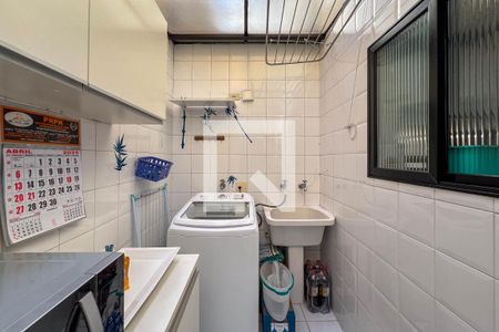 Casa de condomínio à venda com 106m², 3 quartos e 2 vagas Casa de condomínio à venda com 106m², 3 quartos e 2 vagasÁrea de serviço