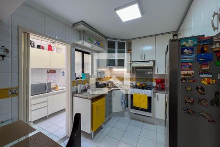 Casa de condomínio à venda com 106m², 3 quartos e 2 vagas Casa de condomínio à venda com 106m², 3 quartos e 2 vagasCozinha