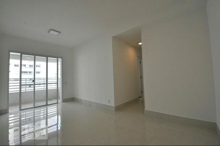 Sala de apartamento para alugar com 2 quartos, 68m² em Centro, Osasco