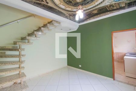 Sala de casa à venda com 4 quartos, 240m² em Vila Paranagua, São Paulo
