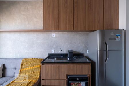 Sala/ Cozinha de apartamento para alugar com 1 quarto, 32m² em Pinheiros, São Paulo