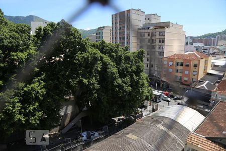 Vista do Quarto 1 de apartamento para alugar com 2 quartos, 75m² em Tijuca, Rio de Janeiro