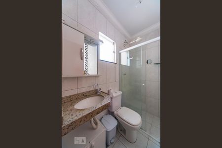 Banheiro  de apartamento à venda com 2 quartos, 168m² em Vila São Pedro, Santo André