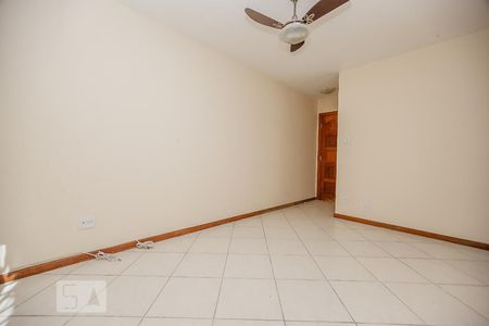 Sala de apartamento para alugar com 3 quartos, 60m² em Icaraí, Niterói