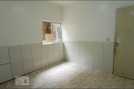 Quarto 2 de casa para alugar com 2 quartos, 50m² em Qr 406, Brasília