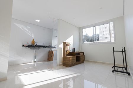 Sala de apartamento para alugar com 2 quartos, 44m² em Jardim Iris, São Paulo