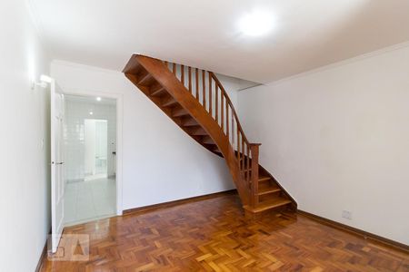 Sala de casa para alugar com 2 quartos, 75m² em Cambuci, São Paulo