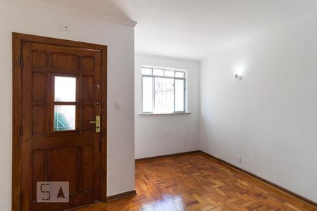 Sala de casa para alugar com 2 quartos, 75m² em Cambuci, São Paulo