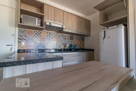 Cozinha de kitnet/studio para alugar com 1 quarto, 34m² em Rebouças, Curitiba