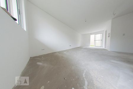 Sala de apartamento para alugar com 2 quartos, 135m² em Uberaba, Curitiba