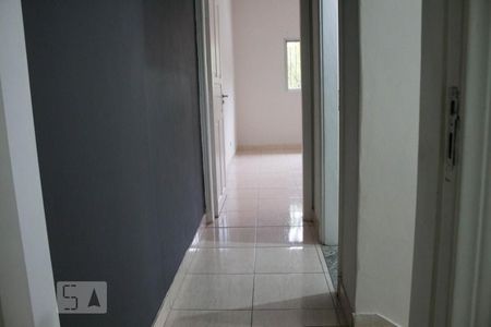 Corredor de apartamento para alugar com 1 quarto, 56m² em Vila Gomes Cardim, São Paulo