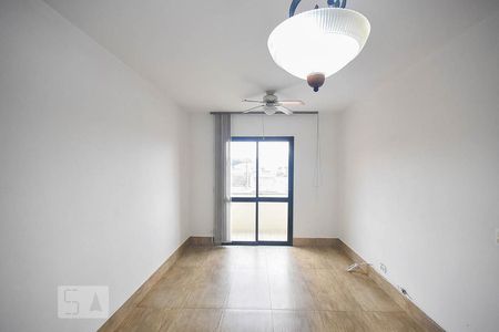 Sala de apartamento para alugar com 2 quartos, 64m² em Vila Sônia, São Paulo