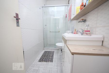 Banheiro de apartamento à venda com 2 quartos, 80m² em Centro, Canoas