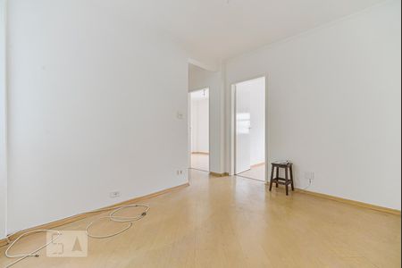 Sala de apartamento para alugar com 2 quartos, 76m² em Liberdade, São Paulo