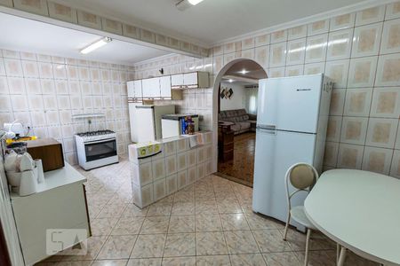 Cozinha de casa à venda com 3 quartos, 220m² em Vila das Mercês, São Paulo