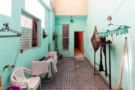 Casa para alugar com 900m², 5 quartos e 6 vagas Casa para alugar com 900m², 5 quartos e 6 vagasÁrea de Serviço - Casa Fundos