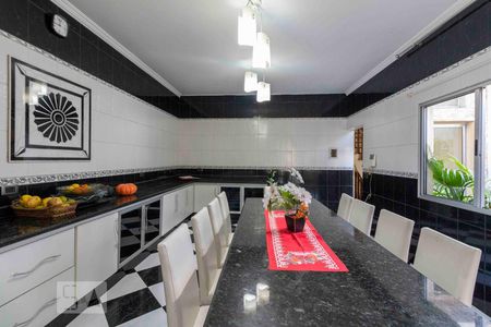 Casa para alugar com 900m², 5 quartos e 6 vagas Casa para alugar com 900m², 5 quartos e 6 vagasCozinha Segundo Pavimento