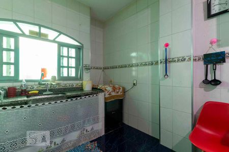 Casa para alugar com 900m², 5 quartos e 6 vagas Casa para alugar com 900m², 5 quartos e 6 vagasCozinha - Casa Fundos