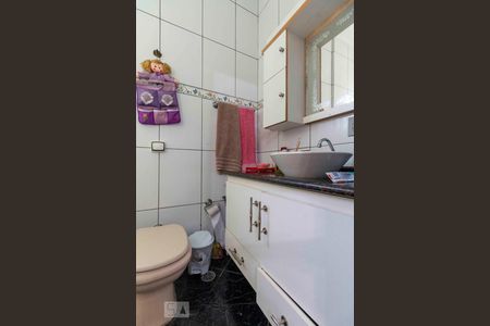 Casa para alugar com 900m², 5 quartos e 6 vagas Casa para alugar com 900m², 5 quartos e 6 vagasBanheiro Vista Quarto 2 - Suite Segundo Pavimento