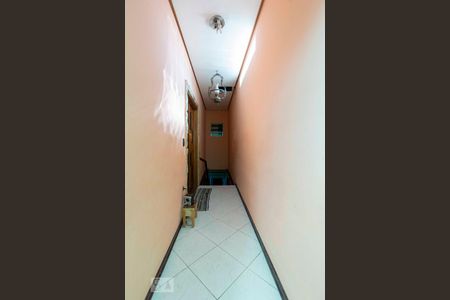 Casa para alugar com 900m², 5 quartos e 6 vagas Casa para alugar com 900m², 5 quartos e 6 vagasCorredor de Entrada