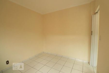 Dormitório de casa para alugar com 1 quarto, 45m² em Vila Alto de Santo Andre, Santo André