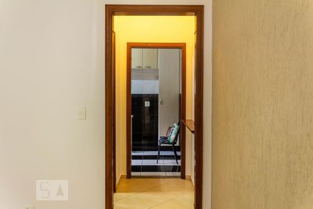 Corredor de casa para alugar com 1 quarto, 50m² em Vila Cordeiro, São Paulo