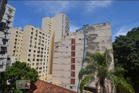 Vista de apartamento à venda com 2 quartos, 90m² em Copacabana, Rio de Janeiro