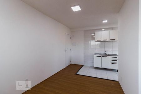 Sala de apartamento para alugar com 2 quartos, 55m² em Vila Graciosa, São Paulo