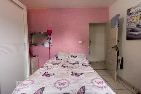 Casa à venda com 190m², 4 quartos e 2 vagas Casa à venda com 190m², 4 quartos e 2 vagasQuarto 3