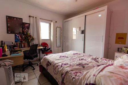 Casa à venda com 190m², 4 quartos e 2 vagas Casa à venda com 190m², 4 quartos e 2 vagasQuarto 3