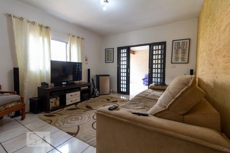 Sala 1 de casa à venda com 4 quartos, 190m² em Vila Yara, Osasco
