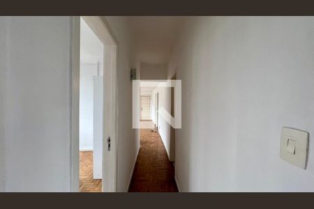 Corredor de apartamento para alugar com 3 quartos, 110m² em Jardim Paulista, São Paulo