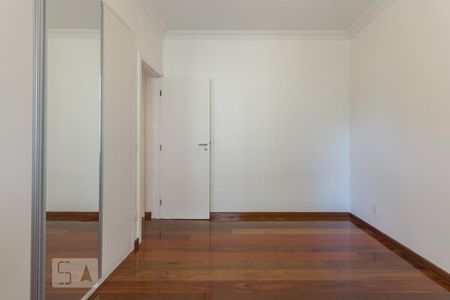 Apartamento para alugar com 200m², 4 quartos e 2 vagas Apartamento para alugar com 200m², 4 quartos e 2 vagasQuarto 3