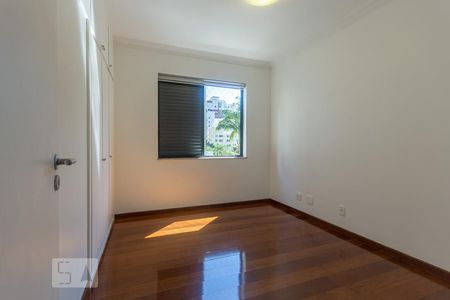 Quarto 2 de apartamento para alugar com 4 quartos, 200m² em Lourdes, Belo Horizonte