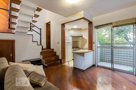 Sala de kitnet/studio para alugar com 1 quarto, 55m² em Lourdes, Belo Horizonte