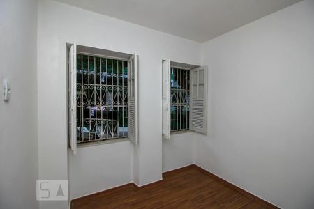 Quarto 1 de casa à venda com 8 quartos, 200m² em Laranjeiras, Rio de Janeiro