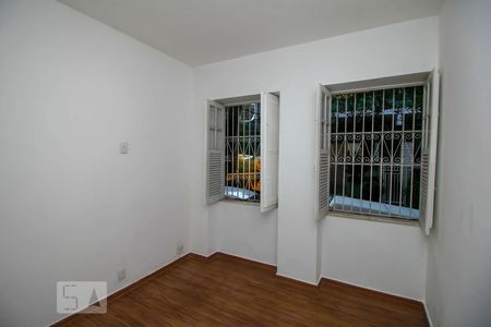 Quarto 1 de casa à venda com 8 quartos, 200m² em Laranjeiras, Rio de Janeiro