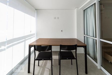 Varanda de kitnet/studio à venda com 1 quarto, 50m² em Pinheiros, São Paulo