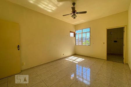 Quarto 1 - Suíte de casa para alugar com 2 quartos, 90m² em Vila da Penha, Rio de Janeiro