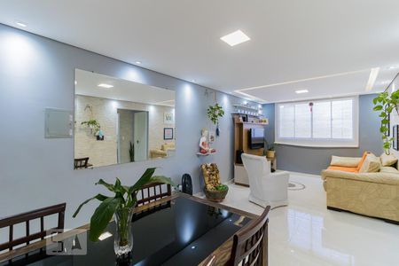 Sala de apartamento à venda com 2 quartos, 65m² em Vila Paranaguá, São Paulo