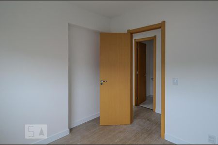 Quarto 1 de apartamento para alugar com 2 quartos, 60m² em Teresópolis, Porto Alegre