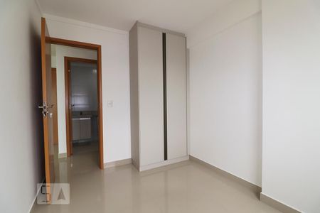 Quarto 1 de apartamento para alugar com 2 quartos, 61m² em Setor Bueno, Goiânia